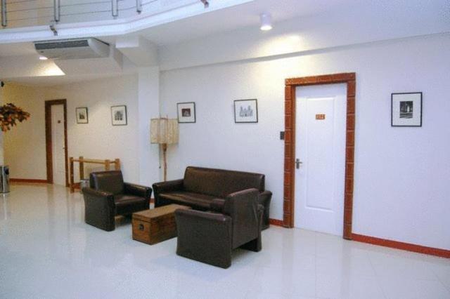 Hôtel Ilocos Rosewell Extérieur photo