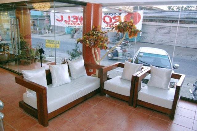 Hôtel Ilocos Rosewell Extérieur photo