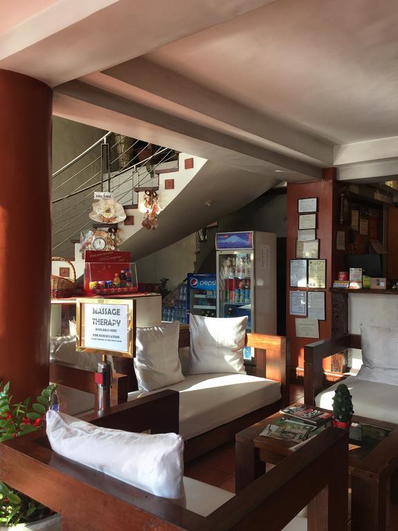 Hôtel Ilocos Rosewell Extérieur photo