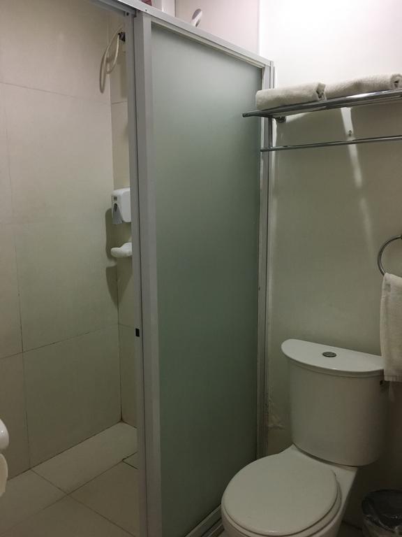 Hôtel Ilocos Rosewell Chambre photo