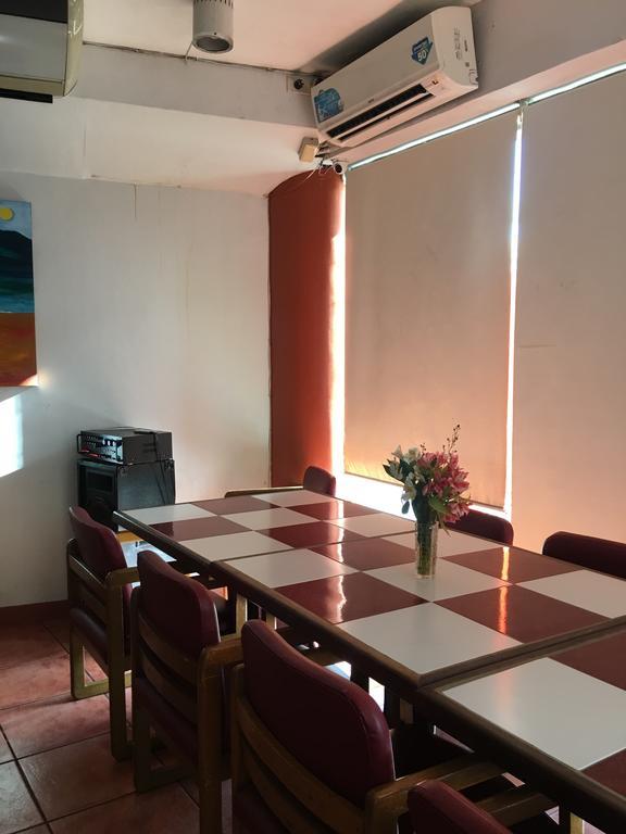 Hôtel Ilocos Rosewell Extérieur photo